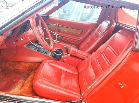 1Z37L6S439718 1976 CHEVROLET CORVETTE Красный Вид салона спереди