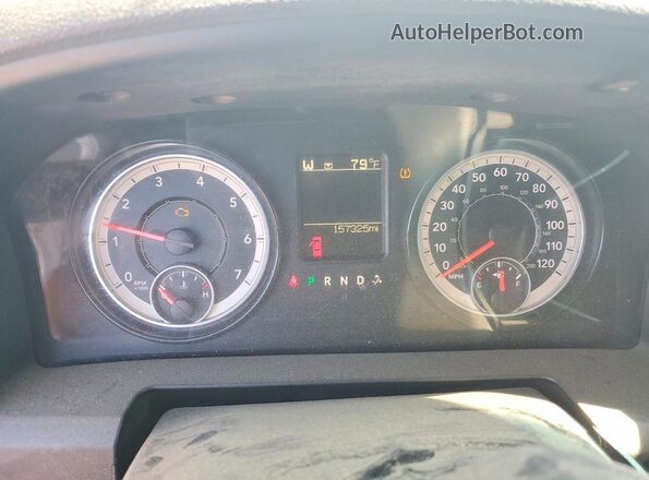 3C6UR5HJ5HG668019 2017 RAM 2500 White Հետևի նստատեղերի տեսք