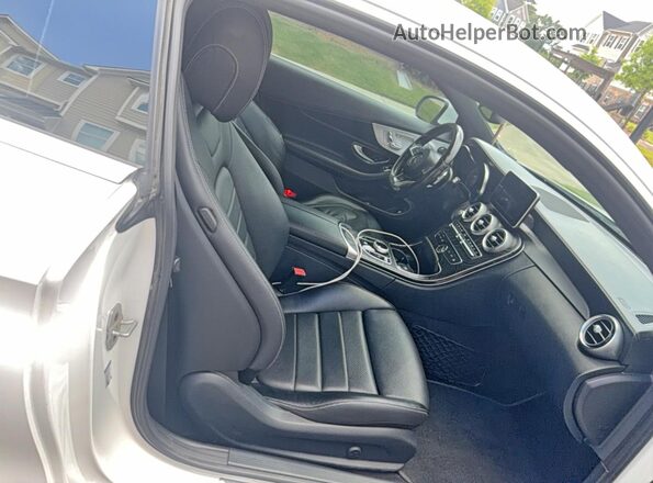 WDDWJ4KB7HF538870 2017 MERCEDES-BENZ C Белый Вид сзади