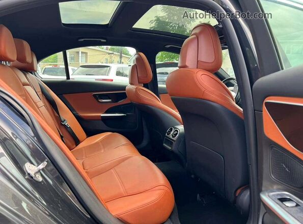 W1KAF4HB5NR032645 2022 MERCEDES-BENZ C-CLASS Black 