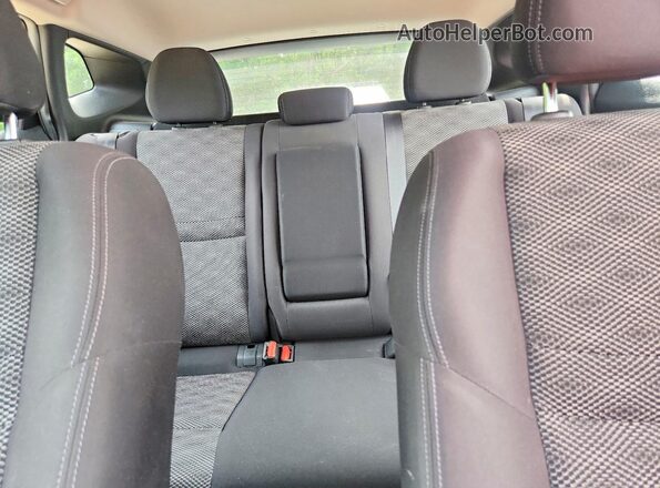 JN1BJ1CR7HW121559 2017 NISSAN ROGUE Red უკანა სალონის ხედი
