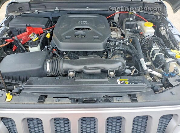 1C4HJXDN3LW199271 2020 JEEP WRANGLER Silver Vista del compartimento del motor