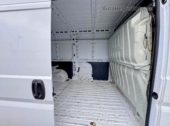 3C6URVJG8KE558681 2019 RAM PROMASTER White 