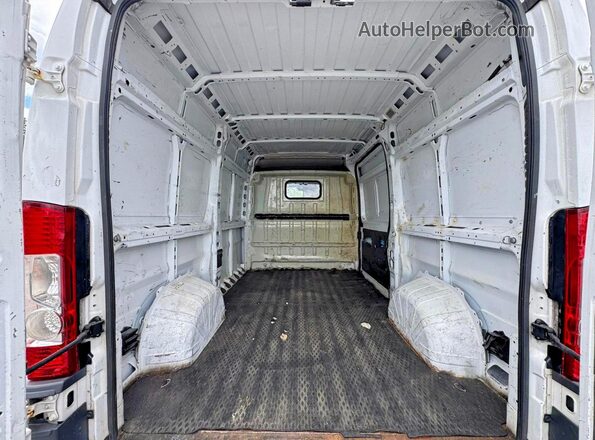 3C6TRVBG6HE517078 2017 RAM PROMASTER White 