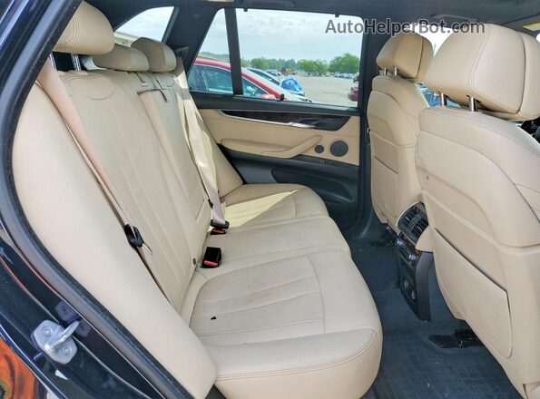 5UXKR6C54J0U14746 2018 BMW X5 Blue Engine compartment view