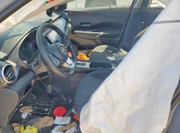 3N1CP5CV9RL557182 2024 NISSAN KICKS Gray Vista del salpicadero