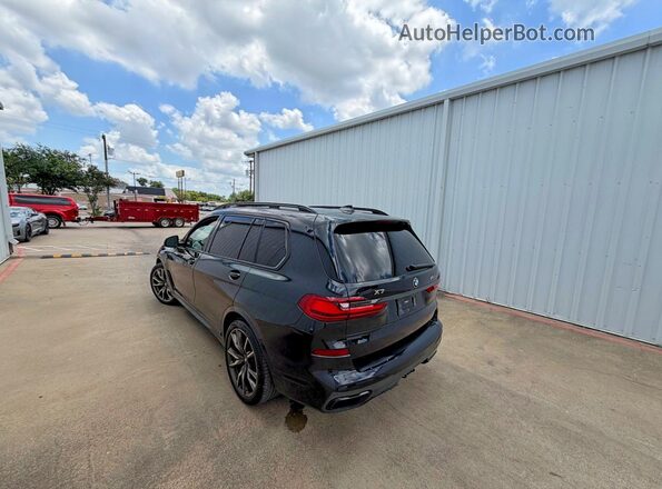 5UXCX6C08N9J82409 2022 BMW X7 Black 