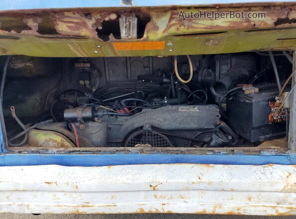 2282079050 1978 VOLKSWAGEN BUS Blue Vista del compartimento del motor