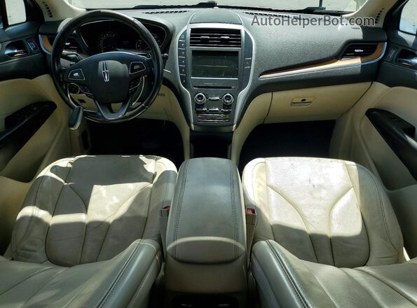5LMCJ3C94GUJ04444 2016 LINCOLN MKC Black Вид щитка приладів