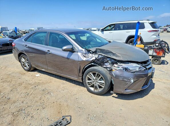 4T1BF1FK0HU421898 2017 TOYOTA CAMRY Silver 