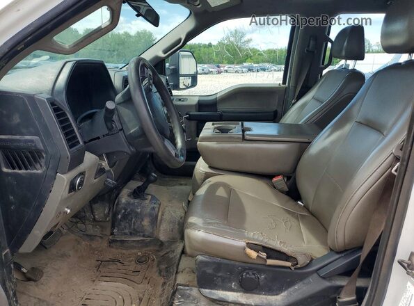1FT7W2B68HEF22724 2017 FORD F250 White 