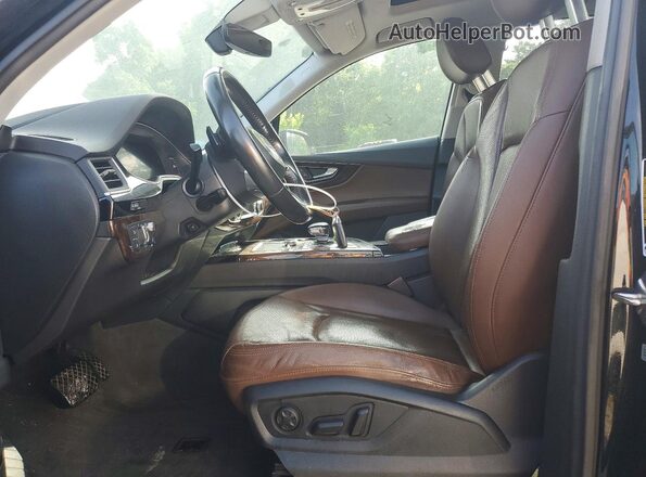 WA1VAAF77HD034805 2017 AUDI Q7 Black 