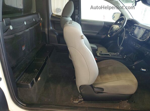 5TFRX5GN6LX170358 2020 TOYOTA TACOMA White Rear interior view