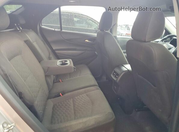 3GNAXKEX8JL165162 2018 CHEVROLET EQUINOX Silver Вид підкапотного простору