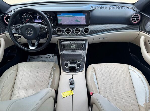 WDDZF4JB5HA048053 2017 MERCEDES-BENZ E-CLASS White Vista del cuadro de instrumentos