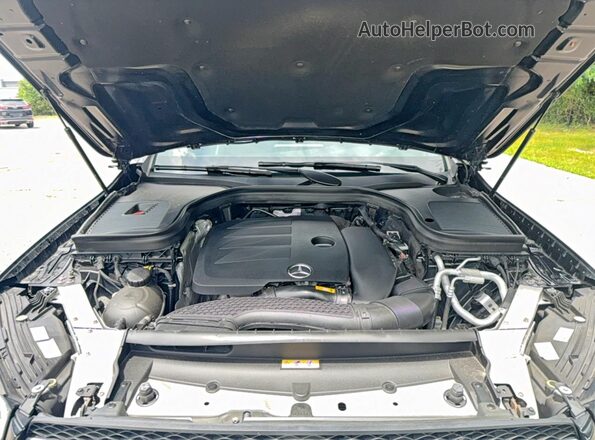 WDC0G8EB6LF704414 2020 MERCEDES-BENZ GLC-CLASS Black წინა პანელის ხედი