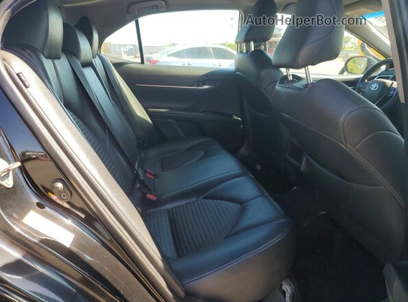 4T1B11HK0JU113471 2018 TOYOTA CAMRY Черный 