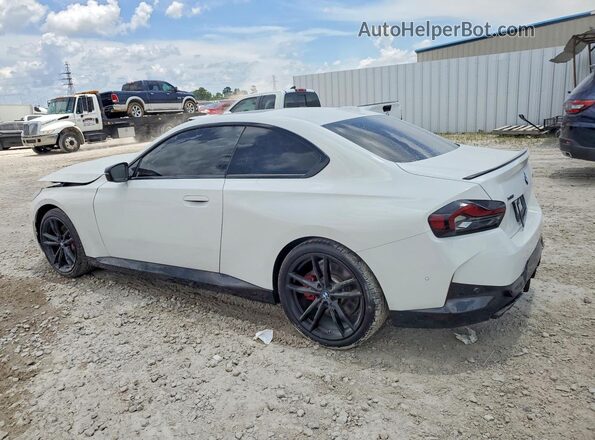 3MW53CM02P8D62966 2023 BMW M2 White Հետևի աջ