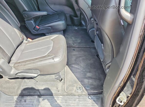 2C4RC1BG1VR556572 2027 CHRYSLER PACIFICA Black ძრავის განყოფილების ხედი