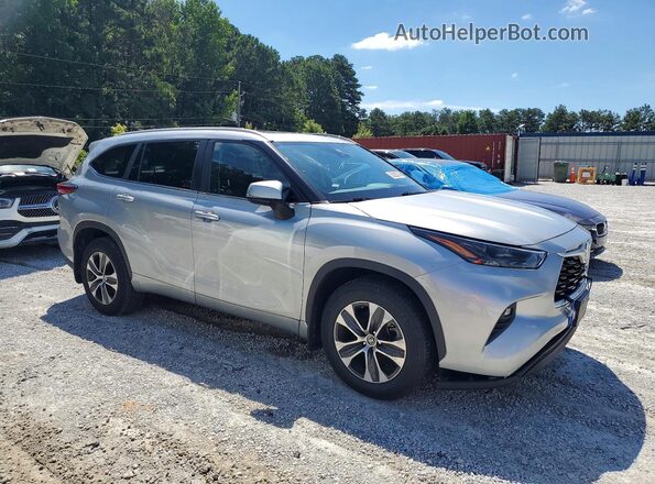 5TDKDRBH1PS020592 2023 TOYOTA HIGHLANDER Silver Vista frontal