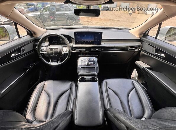 2LMPJ8J93NBL13332 2022 LINCOLN NAUTILUS Gray Instrument cluster view