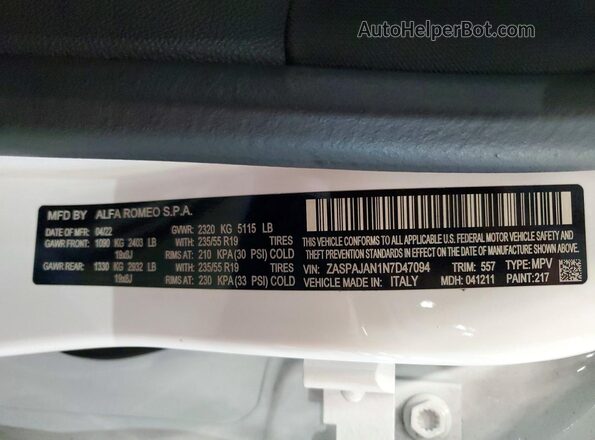 ZASPAJAN1N7D47094 2022 ALFA ROMEO STELVIO White Widok wnętrza 360 stopni