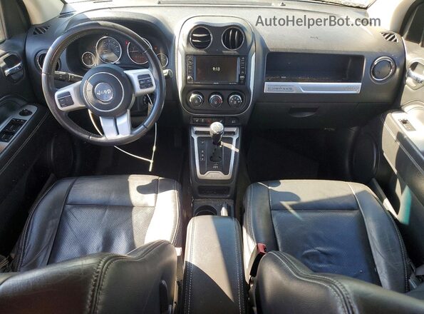 1C4NJDEB4HD108663 2017 JEEP COMPASS Белый Вид щитка приборов