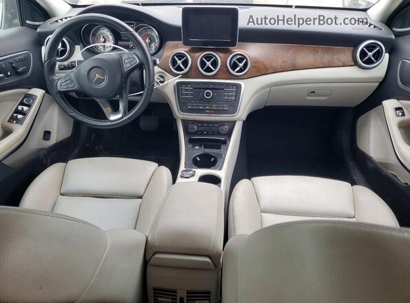 WDCTG4EB1GJ224807 2016 MERCEDES-BENZ GLA Gray Widok zestawu wskaźników