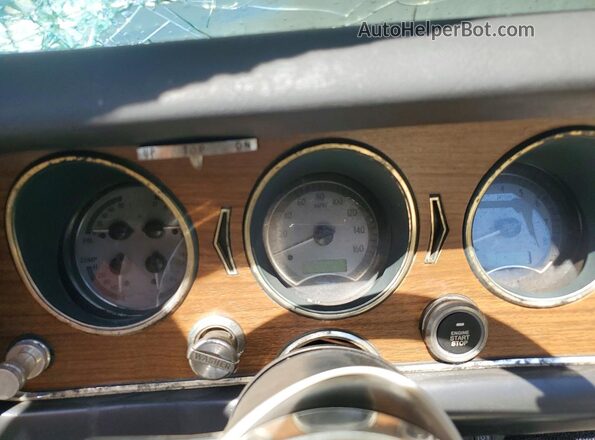 242678P153902 1968 PONTIAC AZTEK Зеленый Вид щитка приборов
