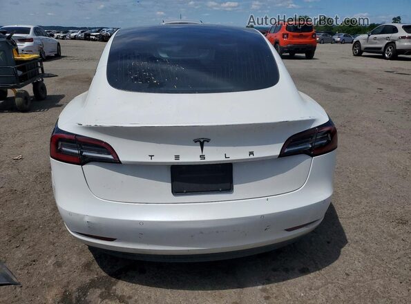 5YJ3E1EA1KF401390 2019 TESLA MODEL White Widok wnętrza z przodu