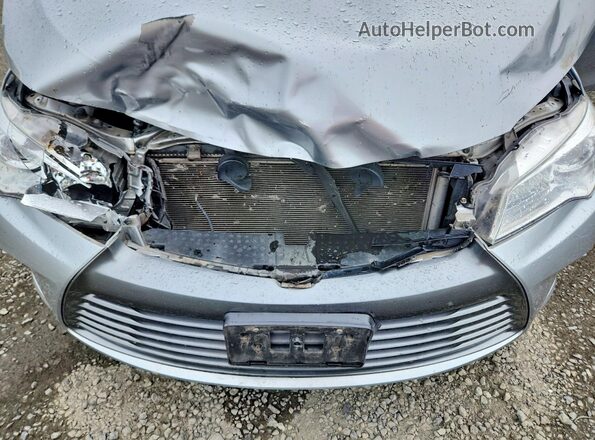 4T1BF1FK8HU694653 2017 TOYOTA CAMRY Silver 
