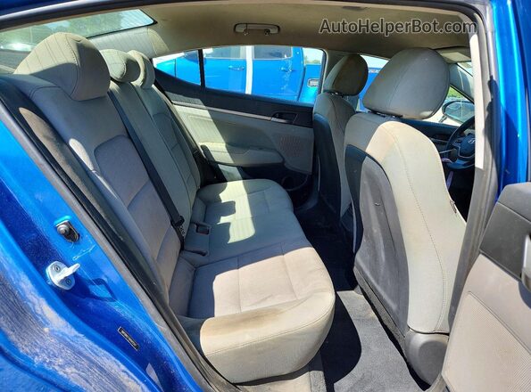 5NPD84LF1HH042547 2017 HYUNDAI ELANTRA Blue Vista interior trasera