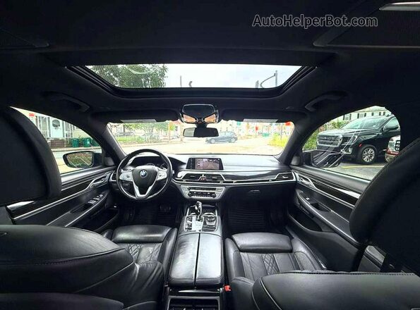 WBA7F2C55JB238705 2018 BMW 7 SERIES Black უკანა სავარძლების ხედი