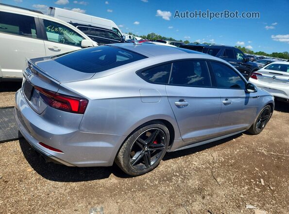 WAUB4CF55JA012347 2018 AUDI S5 Silver Front right