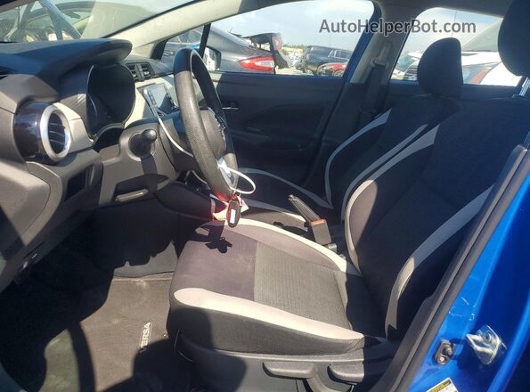 3N1CN8EV3ML832185 2021 NISSAN VERSA Blue 