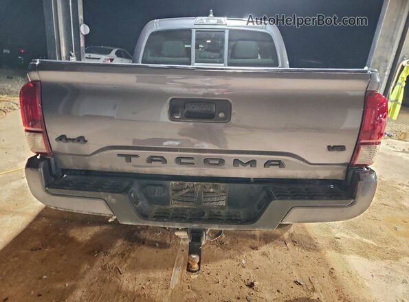 5TFCZ5AN2MX256597 2021 TOYOTA TACOMA Gray Widok wnętrza z przodu