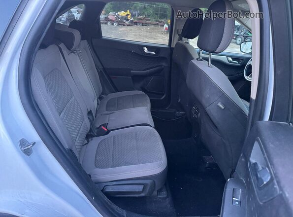 1FMCU9G61LUC28078 2020 FORD ESCAPE Белый Вид салона спереди