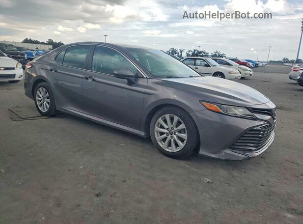 4T1B11HK4JU141399 2018 TOYOTA CAMRY Gray 