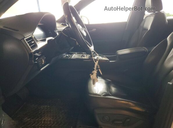 WA1LAAF7XJD012990 2018 AUDI Q7 White 