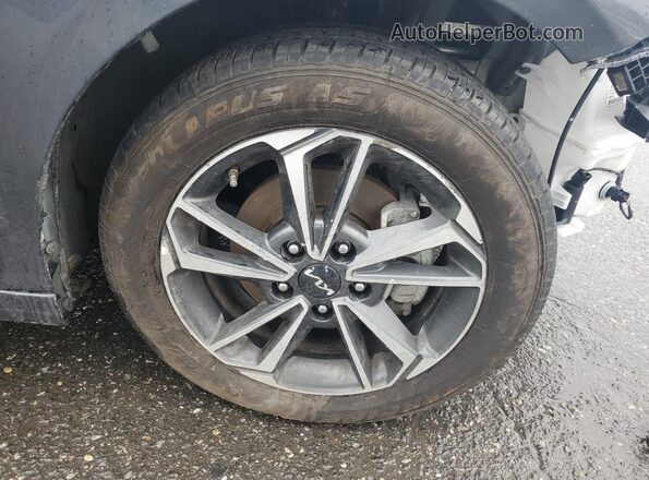 3KPF24AD0RE755571 2024 KIA FORTE Gray 