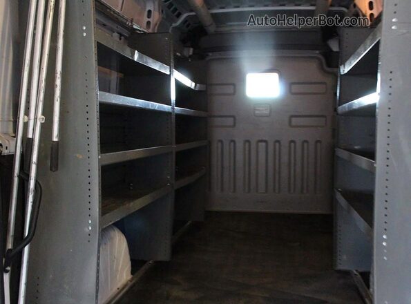 3C6MRVHG4PE556908 2023 RAM PROMASTER White Front interior view