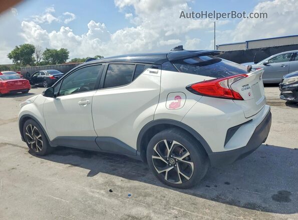 NMTKHMBX6KR091518 2019 TOYOTA C-HR White 
