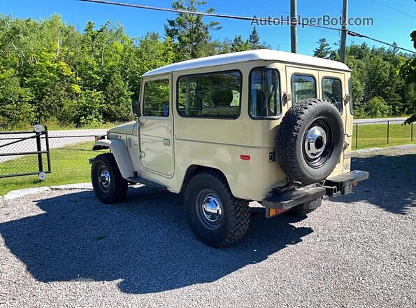 280634 1978 TOYOTA LAND CRUISER Бежевый Передняя правая четверть