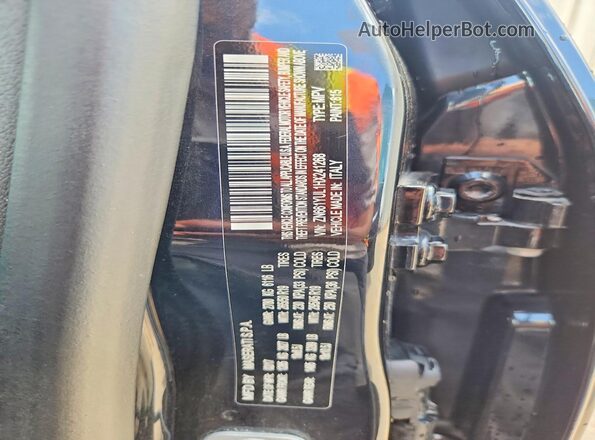 ZN661YUL1HX241268 2017 MASERATI LEVANTE Black სალონის 360-გრადუსიანი ხედი
