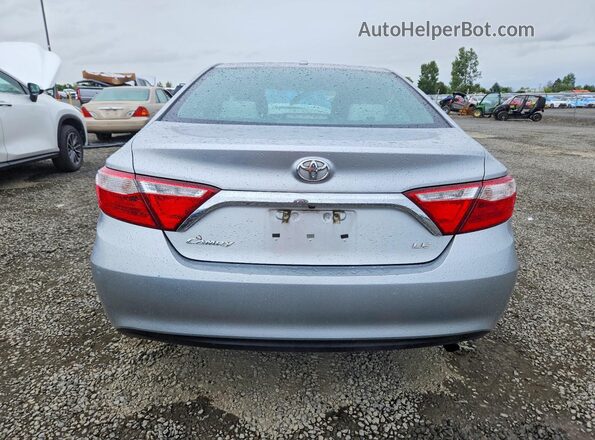 4T1BF1FK8HU694653 2017 TOYOTA CAMRY Silver 