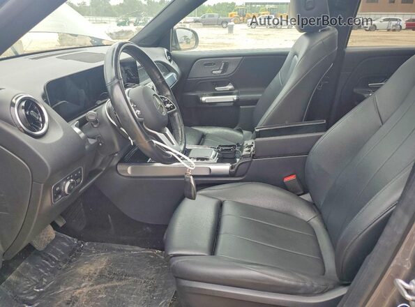 W1N4M4HBXLW024299 2020 MERCEDES-BENZ GLB-CLASS Gray Vista del salpicadero