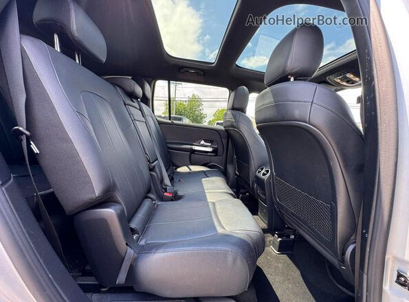 W1N4M4HB3MW092722 2021 MERCEDES-BENZ GLB-CLASS Silver Vista trasera