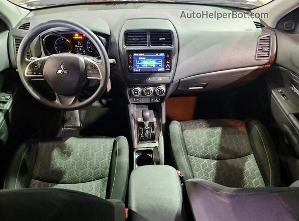 JA4ARUAU0RU019120 2024 MITSUBISHI OUTLANDER Silver 