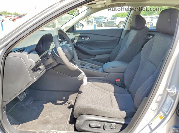 1HGCY1F45TA020007 2026 HONDA ACCORD Silver Dashboard view