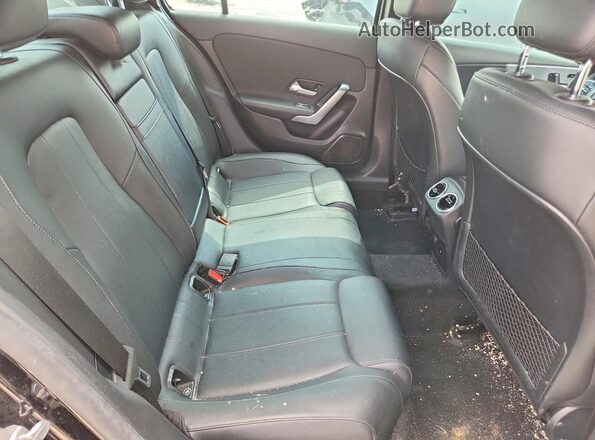 W1K3G4EB4NJ351334 2022 MERCEDES-BENZ A-CLASS Black Widok wnętrza z tyłu